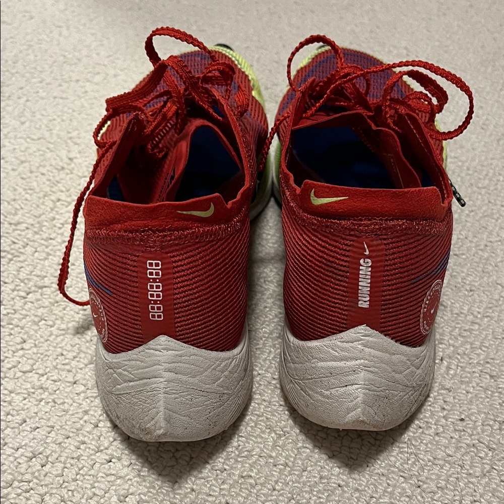 Nike Vaporfly 2 - size 8 - 155 miles - Picture 4 of 6